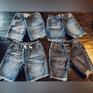 Gap Boys 4 Pc Bundle Distressed Denim Shorts 6/7